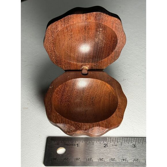 Handcrafted Wooden Shell Trinket Box - Natural Walnut Jewelry Storage Ring Case - Picture 3 of 4